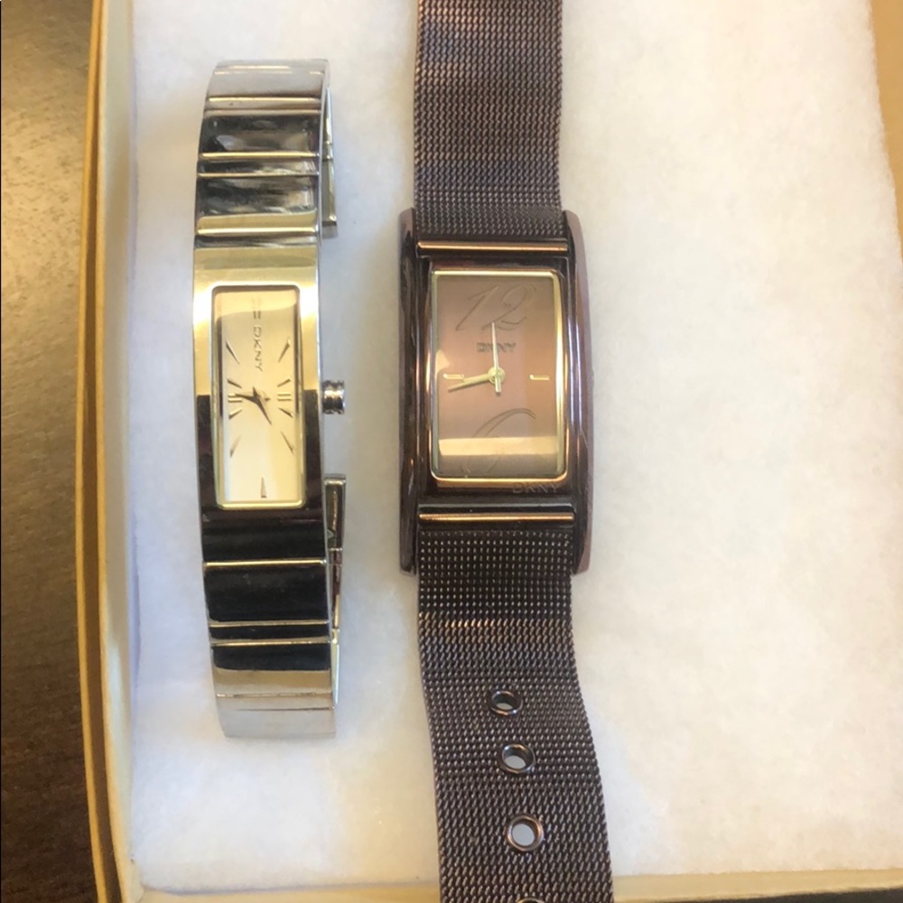 2 watches